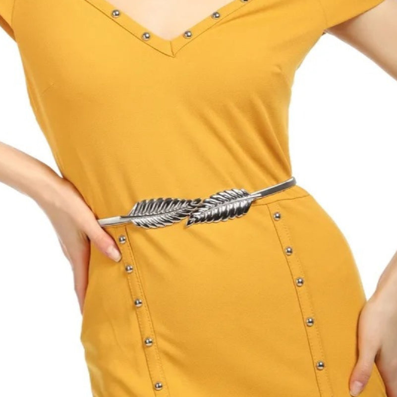 Around You Stretchable Belt in Silver