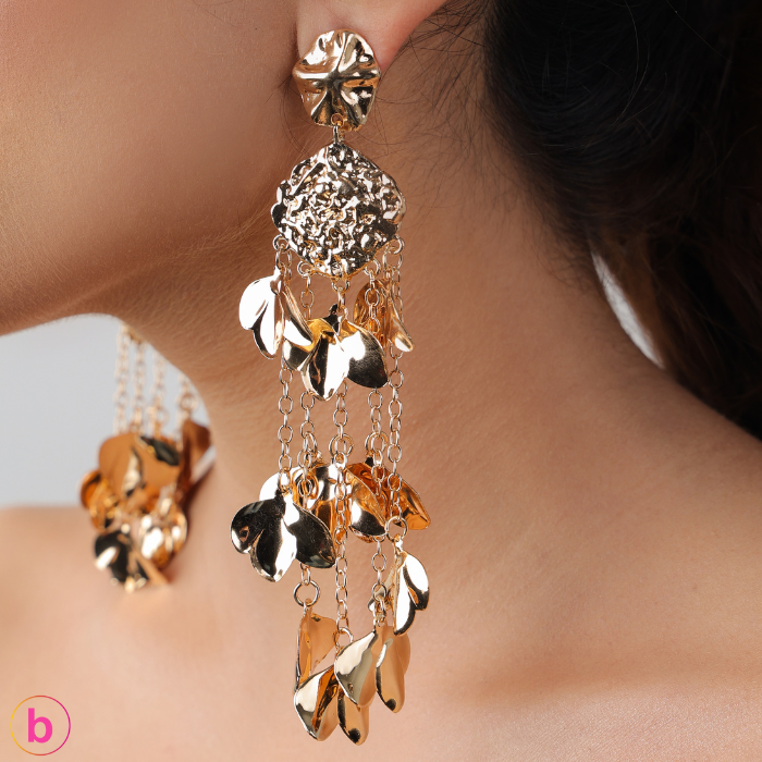 Absolute Love Chunky Earrings In Golden