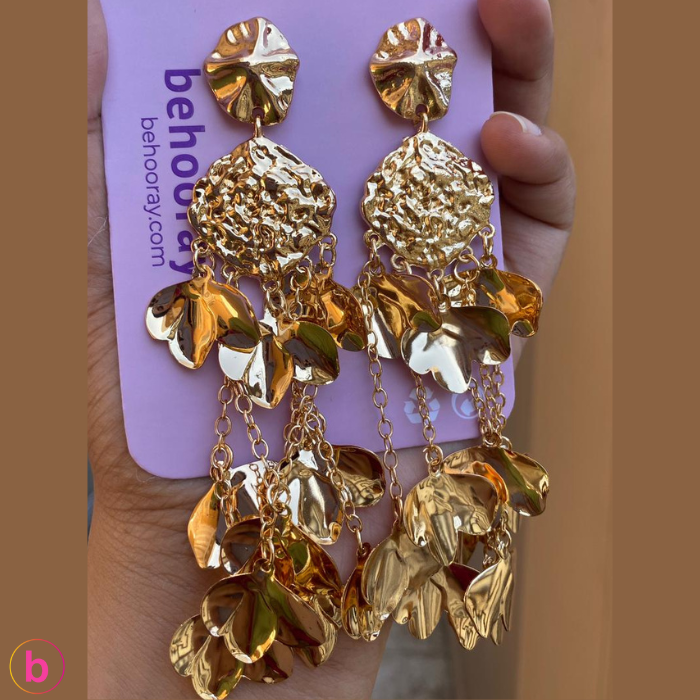 Absolute Love Chunky Earrings In Golden